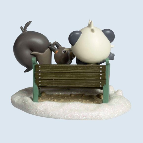 Pokémon Center Snowy Snooze Holiday Pokemon Village Figure - NEW - Picture 4 of 7
